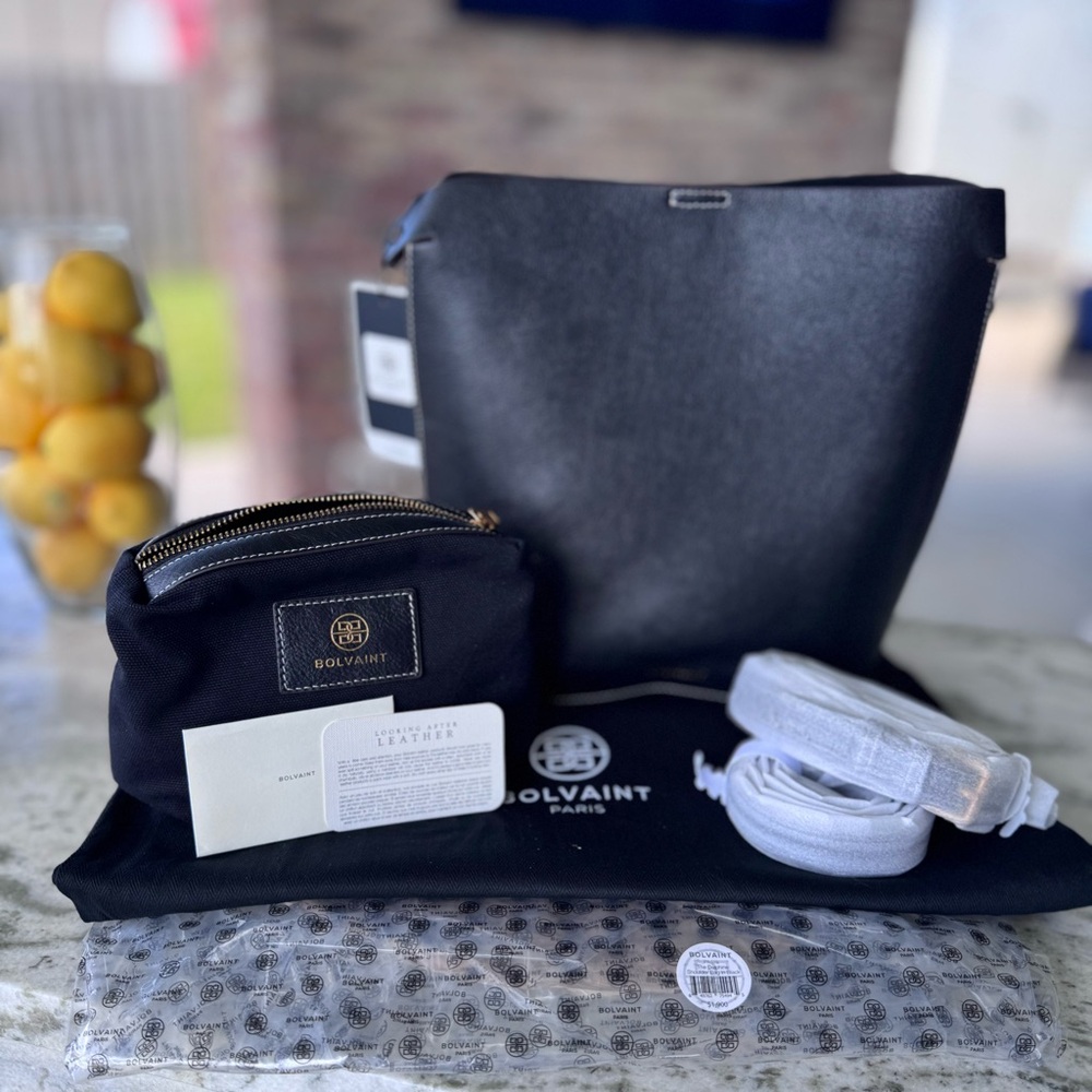 Bolvaint - The Delphine Shoulder Bag in Black